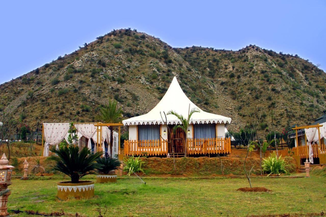 Serene Aravali Resort, Pushkar Bagian luar foto